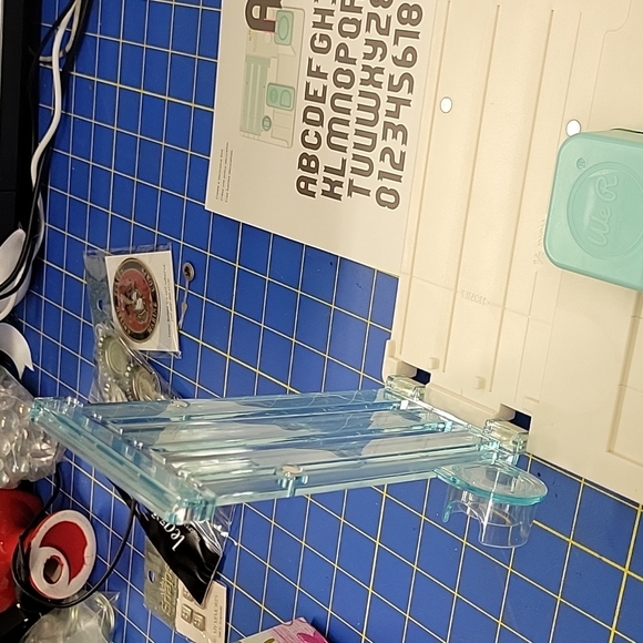 We R Memory Keepers Mini Alphabet Punch Board - Picture 7 of 8